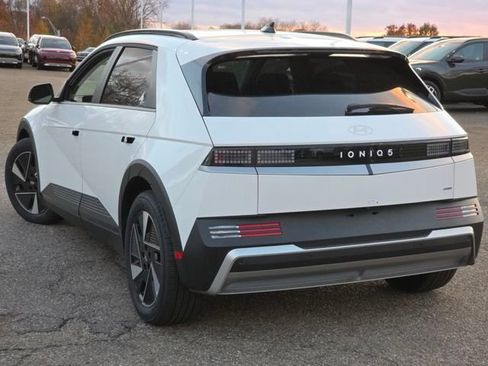 New 2025 Hyundai Ioniq 5 SEL image 22
