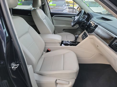 Used 2022 Volkswagen Atlas SE image 21