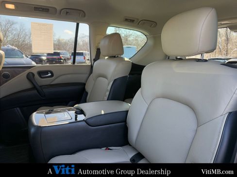 Used 2023 INFINITI QX80 Premium Select w/ Cargo Package image 22