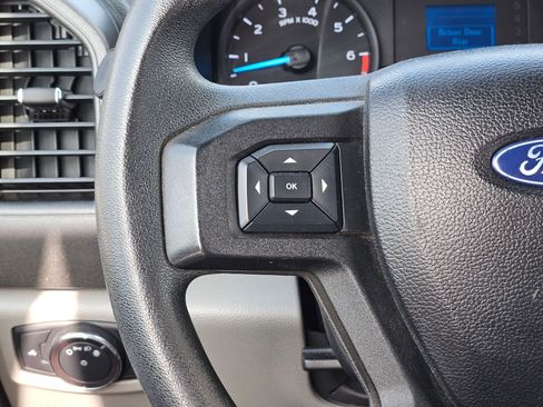 Used 2017 Ford F250 XL w/ Power Equipment Group image 20