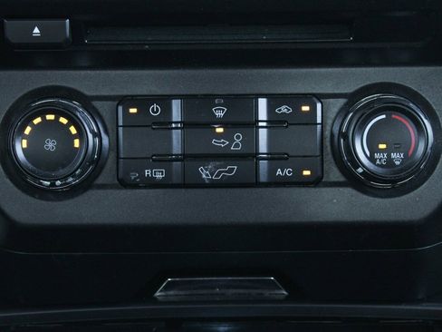 Used 2018 Ford F150 XL w/ Equipment Group 101A Mid image 32