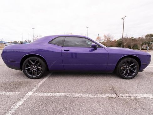 Used 2023 Dodge Challenger SXT w/ Plus Package image 3