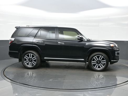 Used 2024 Toyota 4Runner Limited image 7