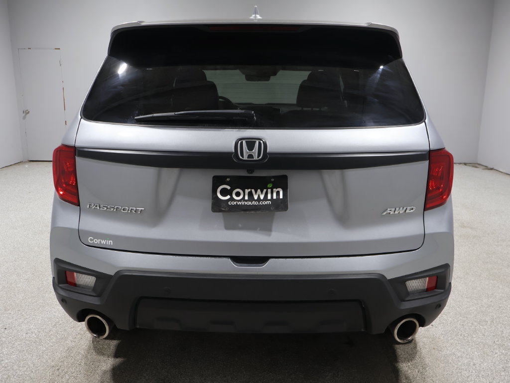 Used 2023 Honda Passport EX-L image 3