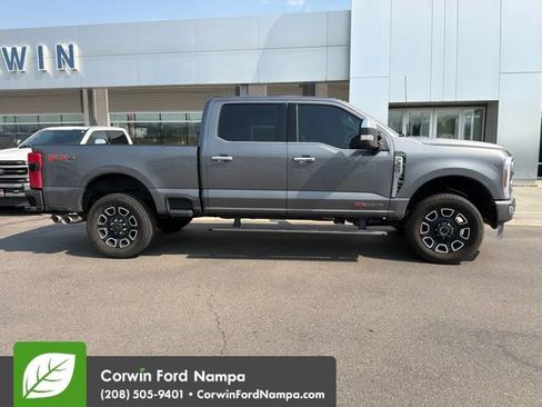 Used 2024 Ford F350 Platinum w/ FX4 Off-Road Package AWD/4WD image 5