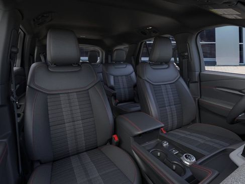 New 2026 Ford Explorer ST-Line AWD/4WD image 10