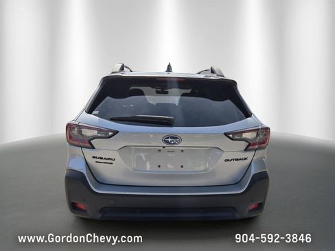 Used 2025 Subaru Outback Onyx Edition AWD/4WD image 4