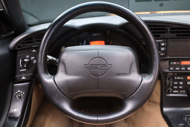 Used 1994 Chevrolet Corvette Convertible RWD image 89