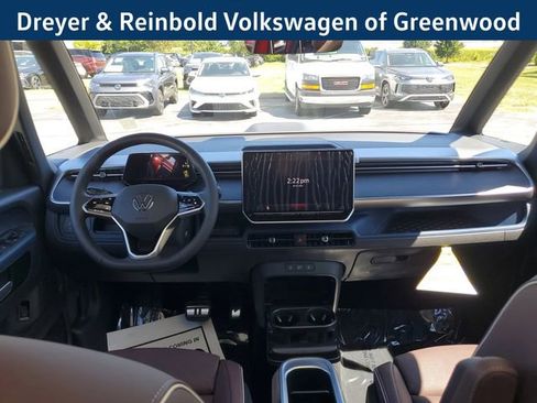 New 2025 Volkswagen ID. Buzz Pro S Plus image 17