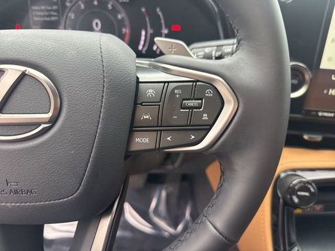 Used 2025 Lexus NX 250 250 Base w/ Accessory Package (K3) image 21