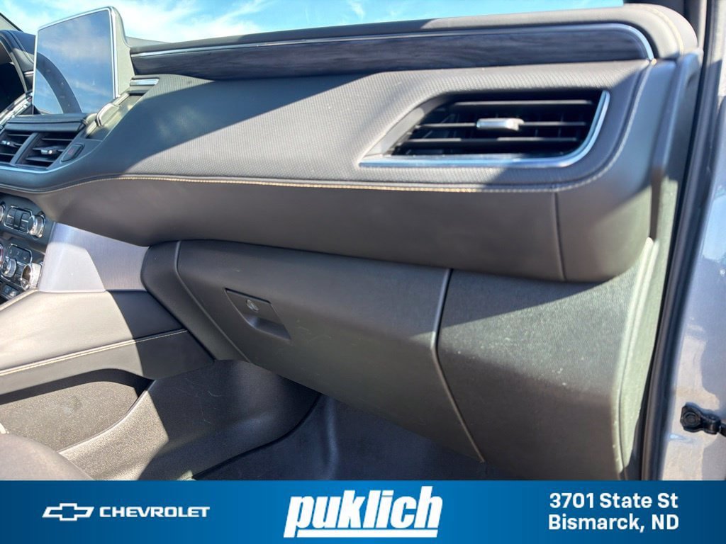 Certified 2021 GMC Yukon XL SLT w/ SLT Premium Package AWD/4WD image 40