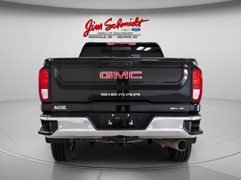 Used 2025 GMC Sierra 2500 SLE w/ SLE Value Package; AWD/4WD image 5