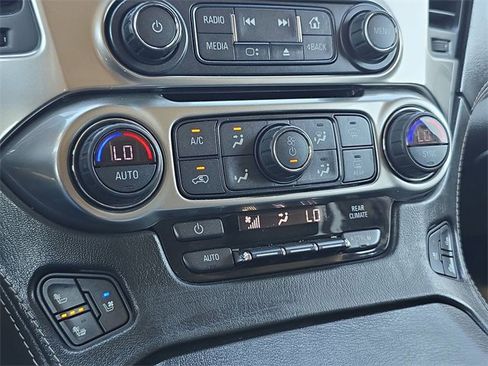 Used 2019 Chevrolet Tahoe Premier image 19