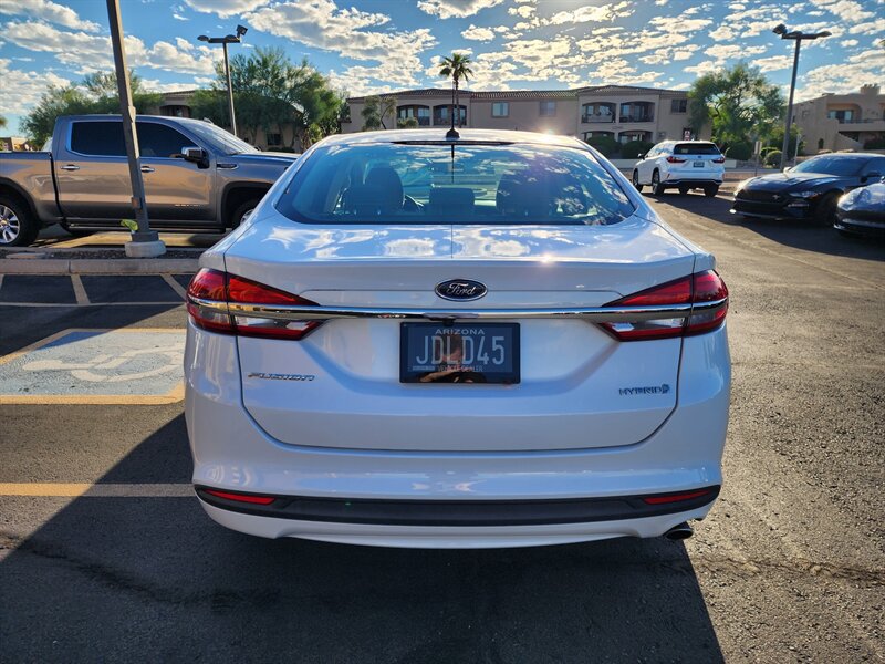 Used 2018 Ford Fusion S FWD image 4