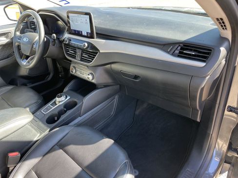 Used 2020 Ford Escape SE Sport image 42