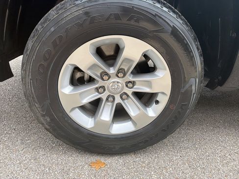 Used 2022 RAM 1500 Laramie image 29