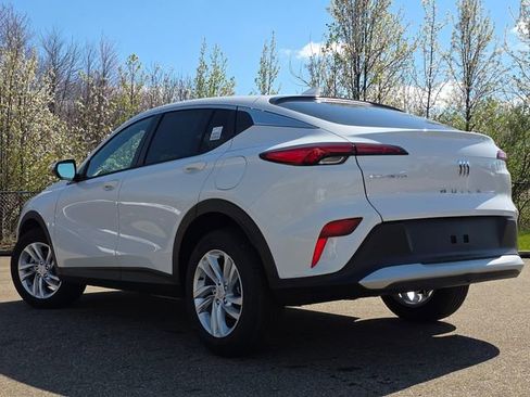 New 2026 Buick Envista Preferred image 13