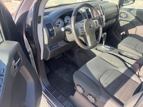 Used 2018 Nissan Frontier PRO-4X AWD/4WD image 7