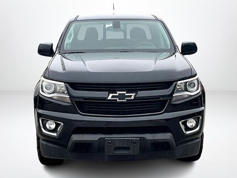 Used 2019 Chevrolet Colorado Z71 w/ Z71 Midnight Edition image 2