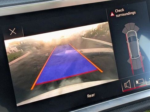 Used 2022 Audi Q3 2.0T Premium image 12