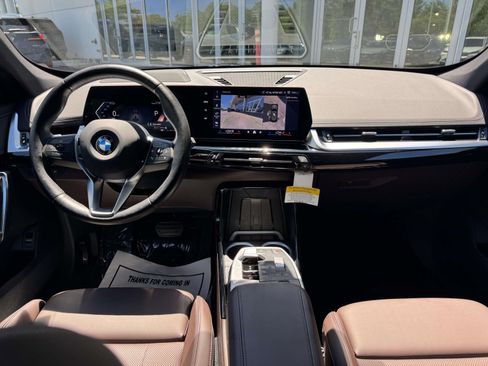 Certified 2025 BMW X1 xDrive28i AWD/4WD image 15