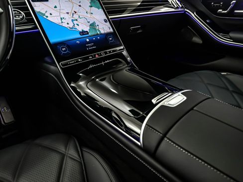 New 2026 Mercedes-Benz Maybach S 680 4MATIC image 6