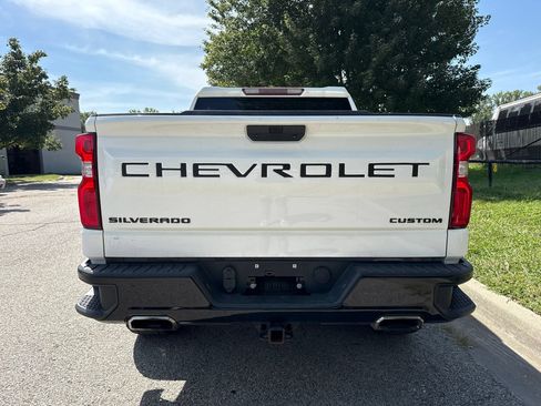 Used 2021 Chevrolet Silverado 1500 Custom Trail Boss w/ Safety Confidence Package AWD/4WD image 6