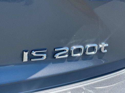Used 2016 Lexus IS 200t RWD image 22