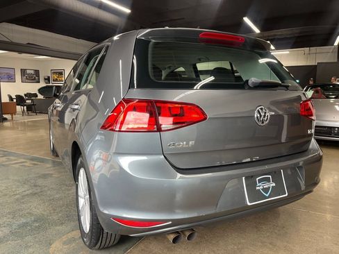 Used 2016 Volkswagen Golf S FWD image 11