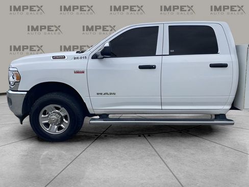 Used 2021 RAM 2500 Tradesman w/ Chrome Appearance Group image 44