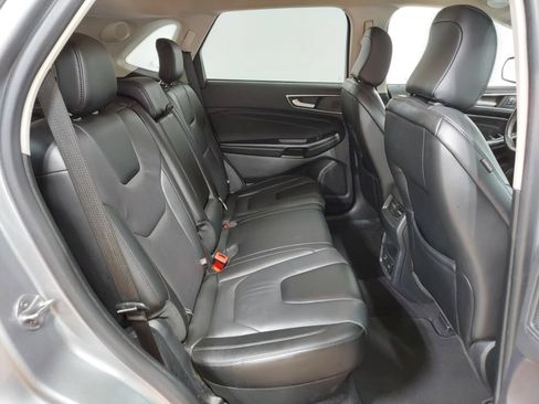 Used 2022 Ford Edge Titanium AWD/4WD image 41