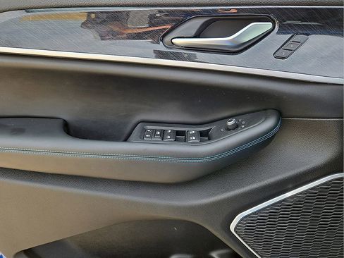 Used 2023 Jeep Grand Cherokee Trailhawk w/ Advanced Protech Group II image 24