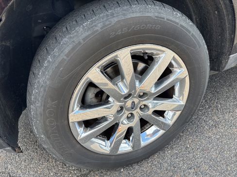 Used 2014 Ford Edge SEL w/ Equipment Group 205A AWD/4WD image 13