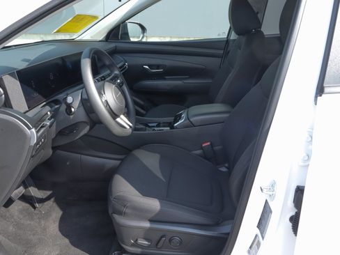Used 2025 Hyundai Tucson SEL FWD image 7