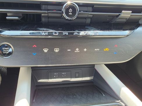 New 2025 Nissan Murano SL image 18