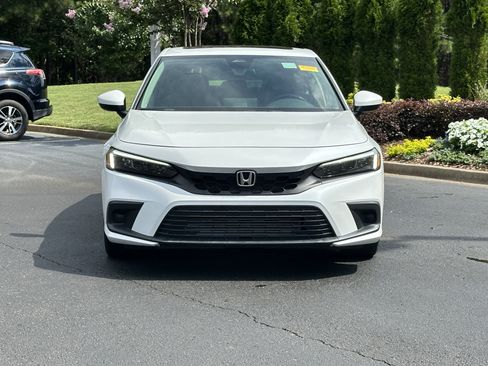 Used 2023 Honda Civic EX-L image 3