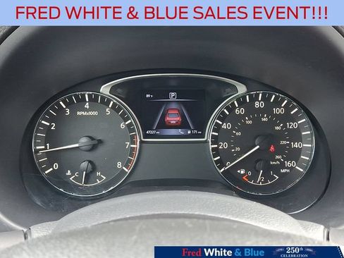 Used 2016 Nissan Altima 2.5 SV FWD image 25