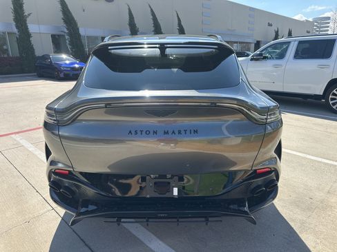 Used 2023 Aston Martin DBX 707 image 5
