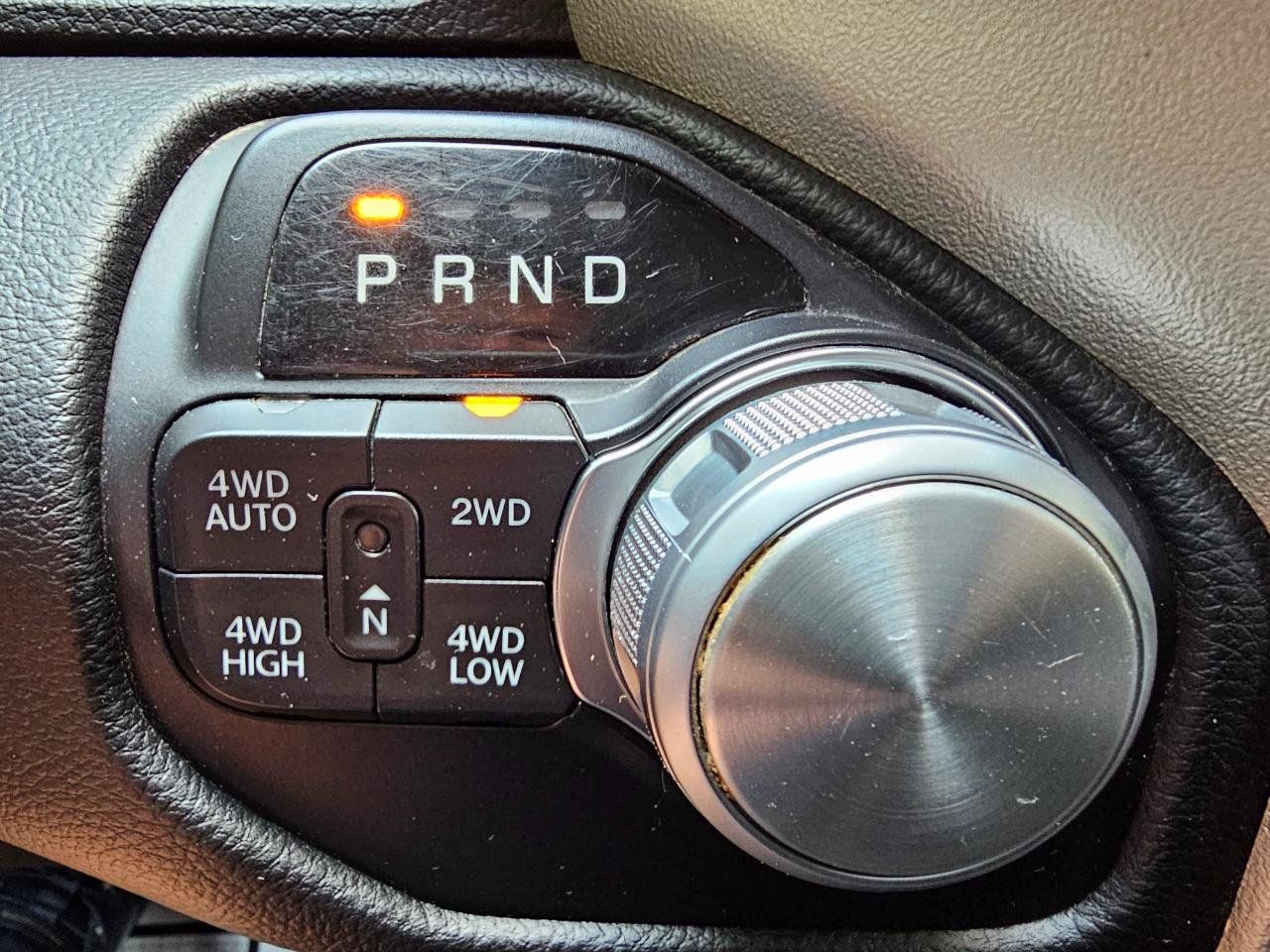 Used 2019 RAM 1500 Laramie AWD/4WD image 46