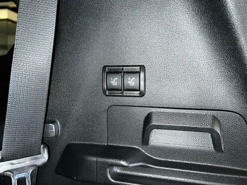 Used 2023 Toyota Sequoia 4WD image 31