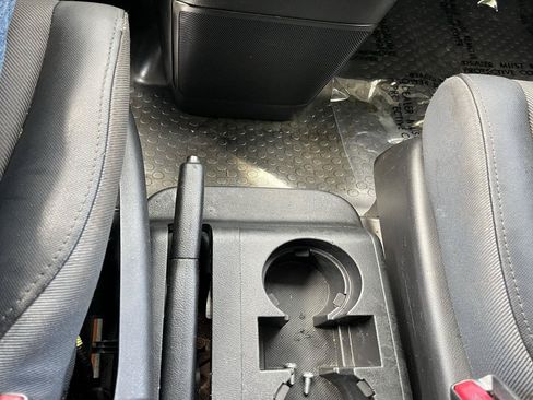 Used 2004 Honda Element EX image 14