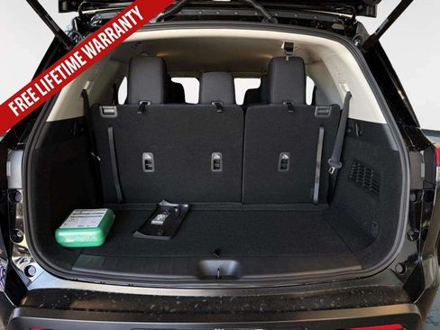 New 2026 Nissan Pathfinder SV AWD/4WD image 29