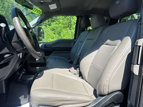 Used 2017 Ford F350 XL AWD/4WD image 15