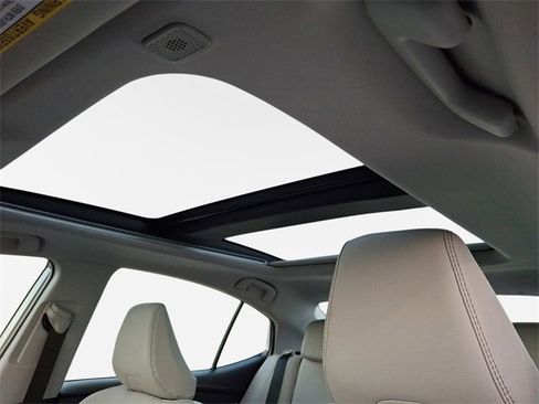 New 2026 Toyota Camry XSE image 9