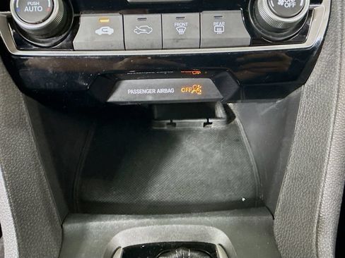 Used 2020 Honda Civic Sport image 18