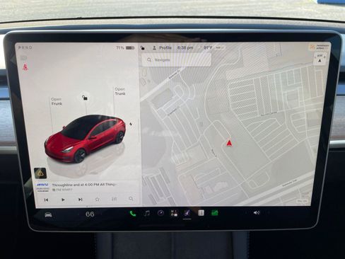 Used 2022 Tesla Model 3 Long Range AWD/4WD image 21