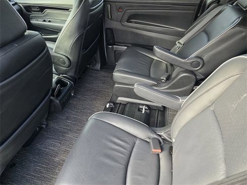 Used 2025 Honda Odyssey Elite image 22