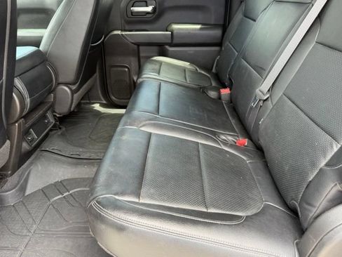 Used 2020 Chevrolet Silverado 1500 Custom w/ Custom Value Package AWD/4WD image 13