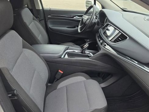 Used 2020 Buick Enclave Preferred image 15