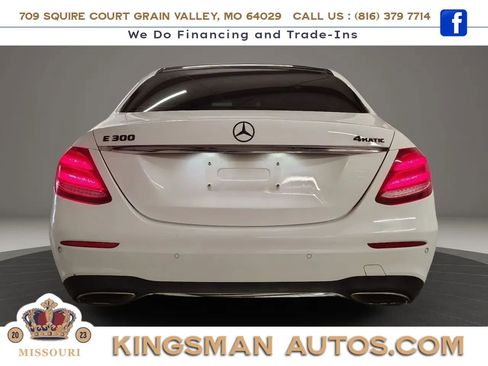 Used 2017 Mercedes-Benz E 300 4MATIC image 7